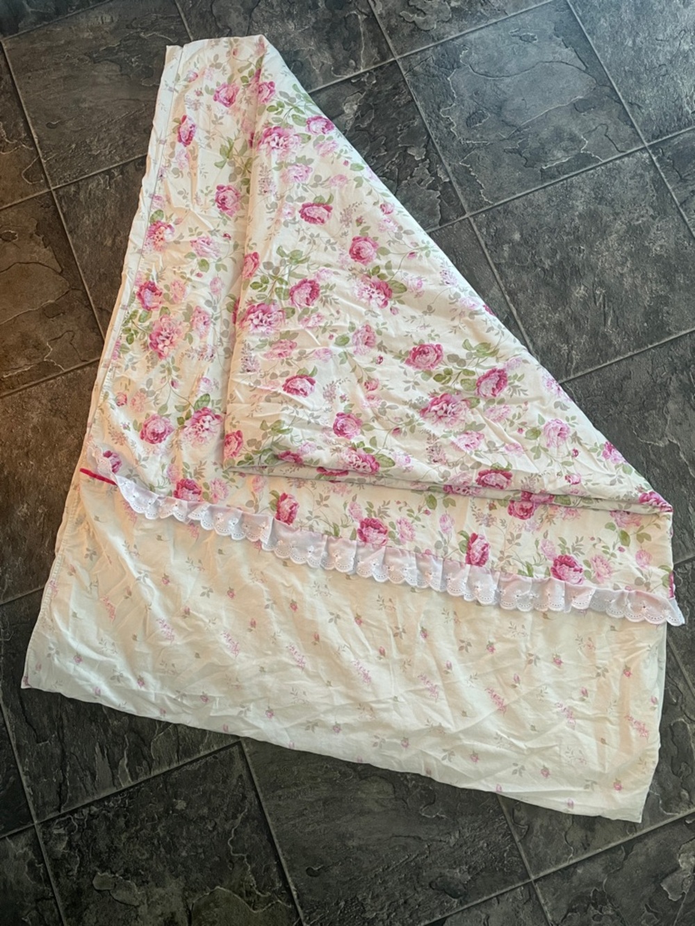 Vintage Twin Duvet Cover Floral Pink & Ivory Charming Eyelet Lace Trim Grandma